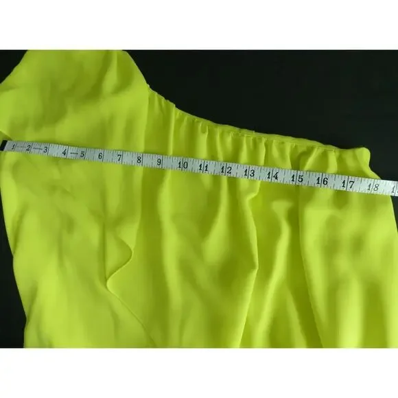 Trina Turk Satisfied One-Shoulder Top NWT Yellow Layer Flutter Flowy Summer Sz M - Picture 9 of 10